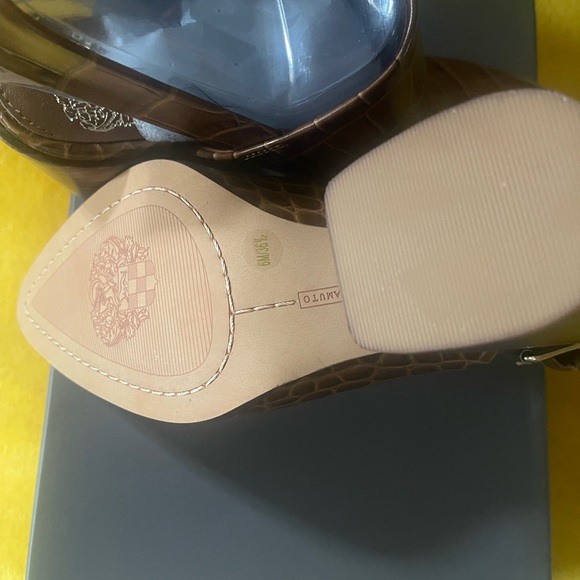 Vince Camuto Chemine mule with adjustable sling strap. New never worn. - Picture 3 of 4